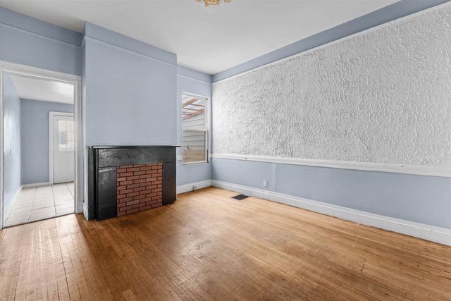 196 UNION ST, Jc, Bergen-lafayett, NJ 07304