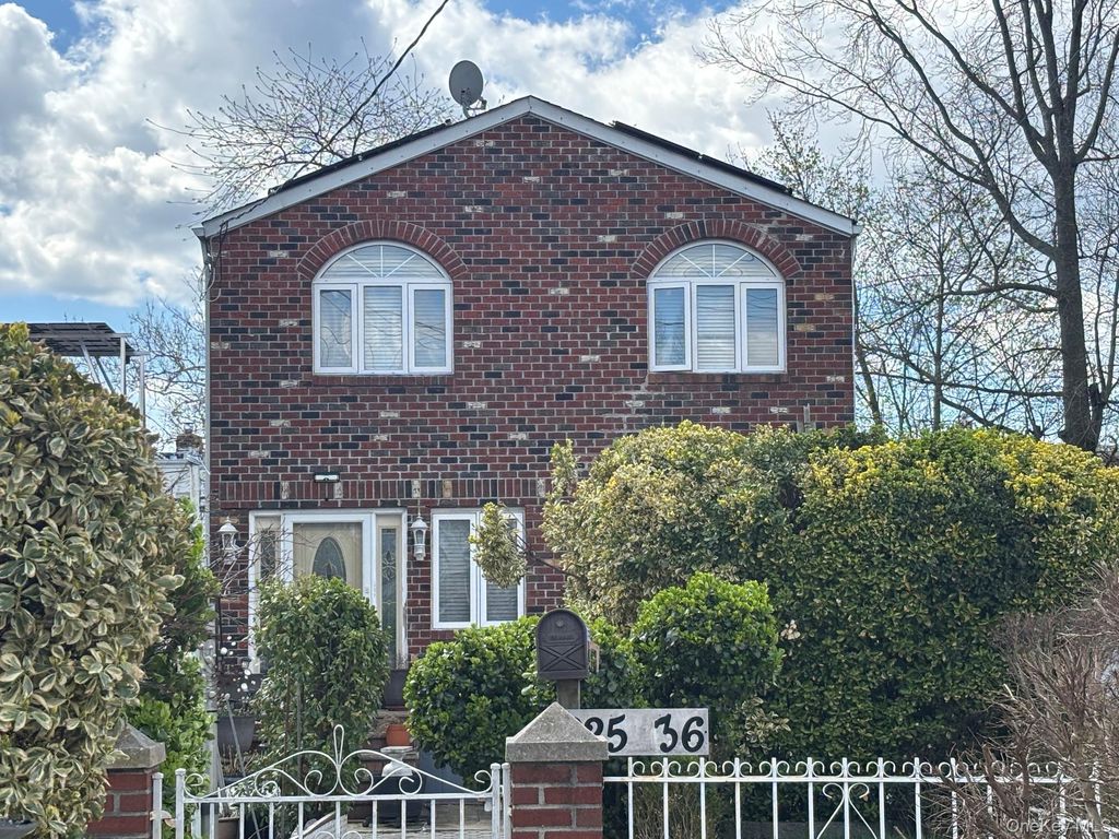 225-36 113th Avenue, Queens Village, NY 11429