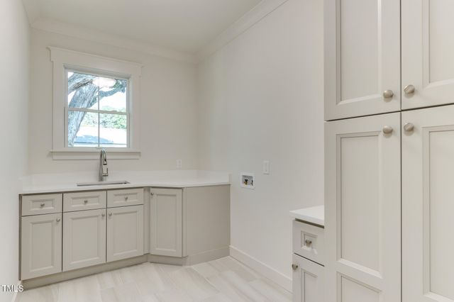 4921 Sweetbriar Drive, Raleigh, NC 27609