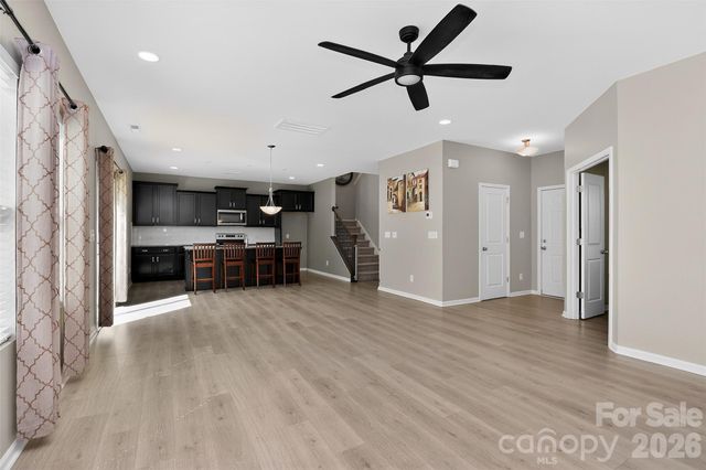 1127 Overland Drive, Dallas, NC 28034