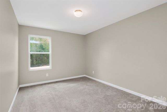 1127 Overland Drive, Dallas, NC 28034