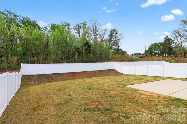 1127 Overland Drive, Dallas, NC 28034