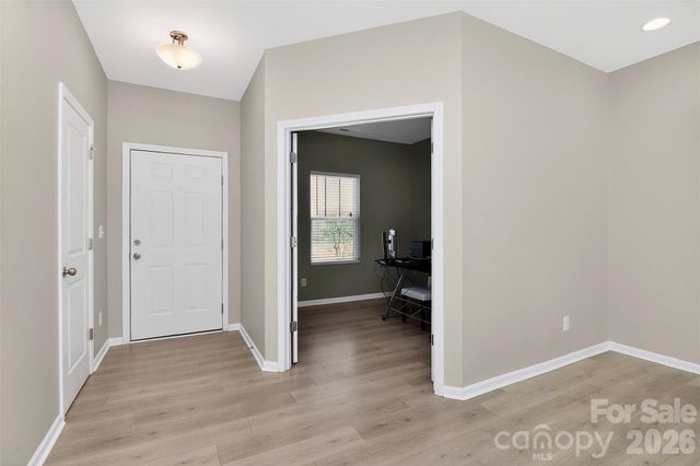 1127 Overland Drive, Dallas, NC 28034