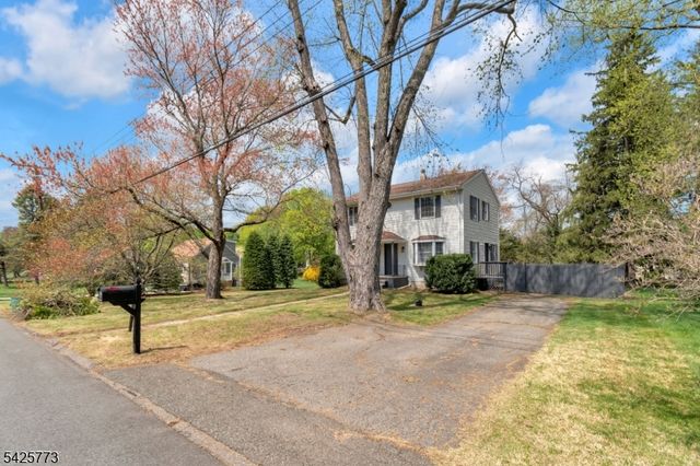 9 Longview Ave, Randolph Twp., NJ 07869