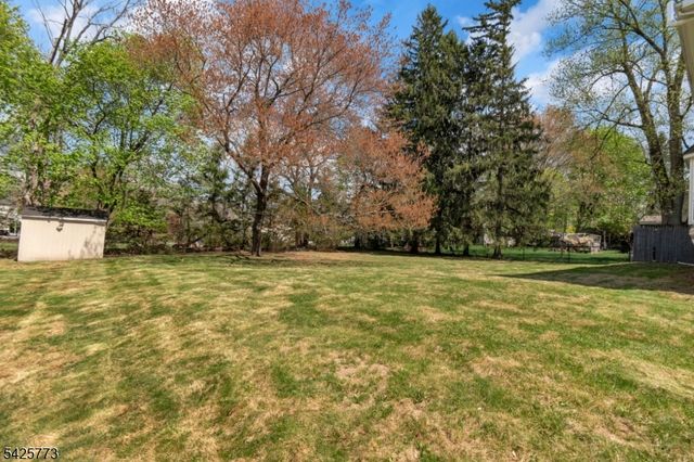 9 Longview Ave, Randolph Twp., NJ 07869