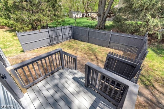 9 Longview Ave, Randolph Twp., NJ 07869