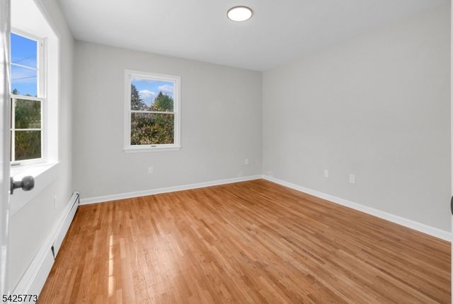 9 Longview Ave, Randolph Twp., NJ 07869