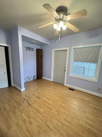 1710 Fowler Ave, Winfield, KS 67156