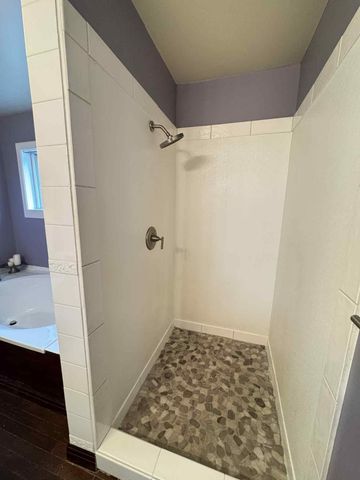 1710 Fowler Ave, Winfield, KS 67156