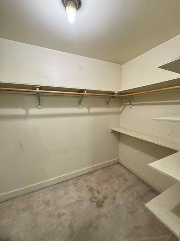 1710 Fowler Ave, Winfield, KS 67156