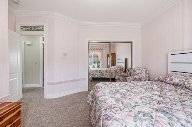 27 CANTERBURY LN, Logan, UT 84321