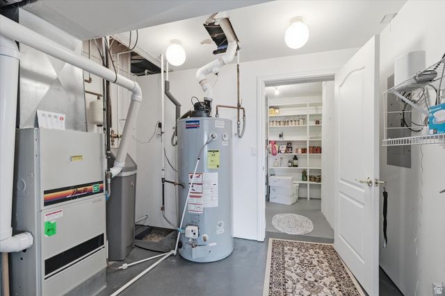 27 CANTERBURY LN, Logan, UT 84321