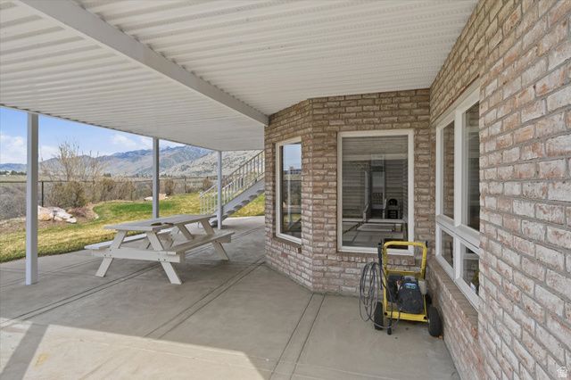 27 CANTERBURY LN, Logan, UT 84321