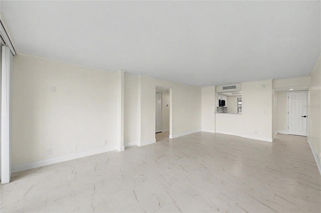 2618 COVE CAY DRIVE 109, Clearwater, FL 33760