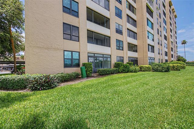2618 COVE CAY DRIVE 109, Clearwater, FL 33760
