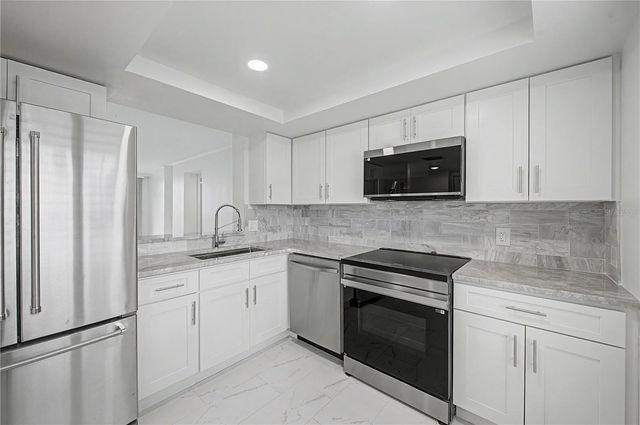2618 COVE CAY DRIVE 109, Clearwater, FL 33760