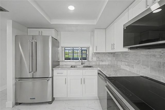 2618 COVE CAY DRIVE 109, Clearwater, FL 33760