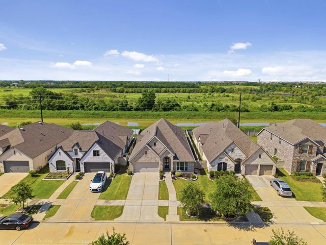 2119 Blackhawk Ridge Lane, Manvel, TX 77578