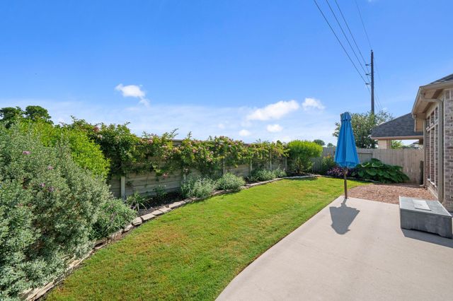 2119 Blackhawk Ridge Lane, Manvel, TX 77578