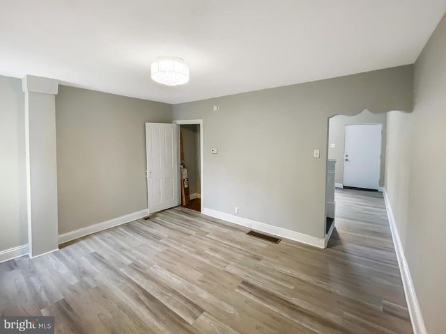 160 MCCLELLAN ST, Philadelphia, PA 19148