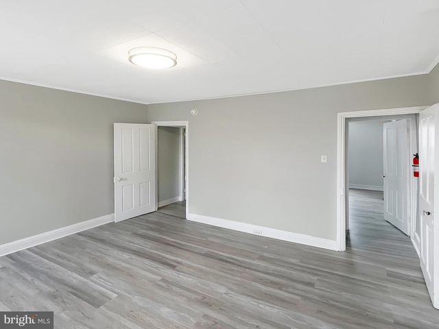 160 MCCLELLAN ST, Philadelphia, PA 19148