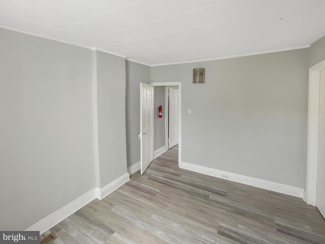 160 MCCLELLAN ST, Philadelphia, PA 19148