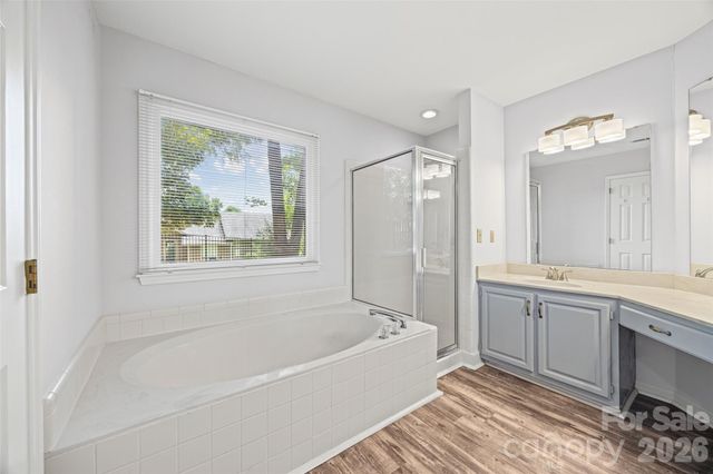 5053 Suwarrow Court, Tega Cay, SC 29708