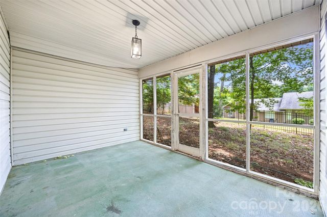 5053 Suwarrow Court, Tega Cay, SC 29708