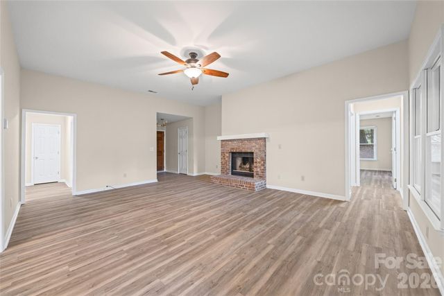 5053 Suwarrow Court, Tega Cay, SC 29708