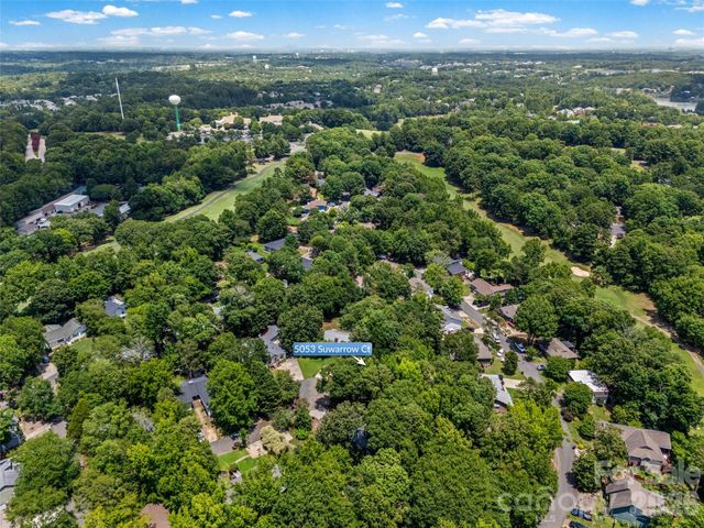 5053 Suwarrow Court, Tega Cay, SC 29708