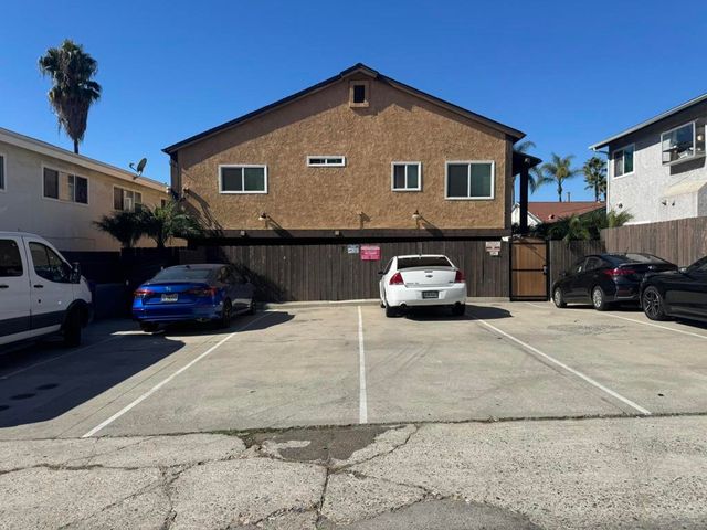 4435 Estrella Avenue, San Diego, CA 92115