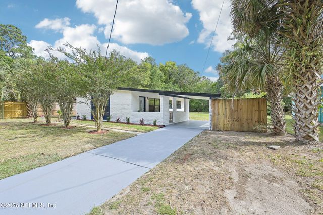 5444 KEYSTONE Drive S, Jacksonville, FL 32207