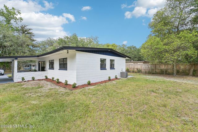 5444 KEYSTONE Drive S, Jacksonville, FL 32207