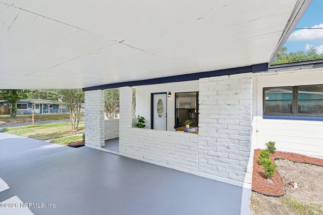 5444 KEYSTONE Drive S, Jacksonville, FL 32207