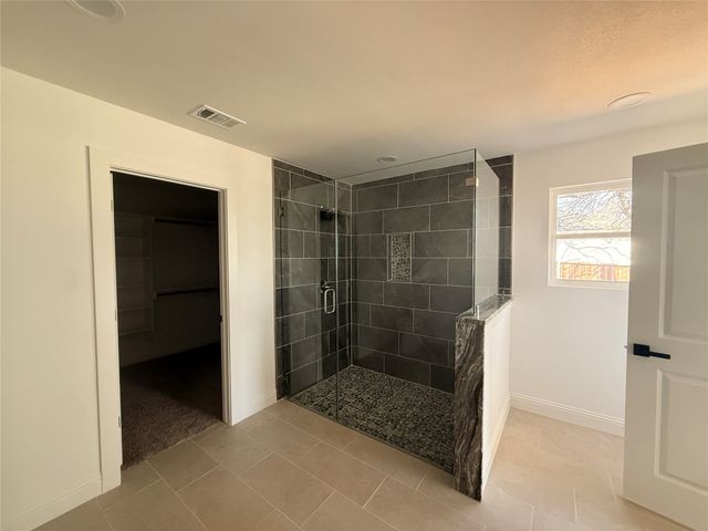 504 BELLAIRE Circle, Mineral Wells, TX 76067