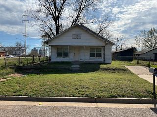 605 S Park Avenue, Shawnee, OK 74801