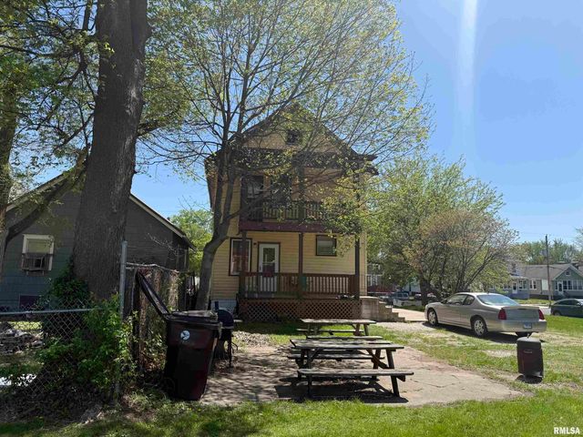 1617 NE MONROE Street, Peoria, IL 61603