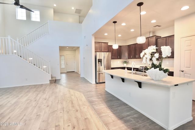 27317 N 51st Glen, Phoenix, AZ 85083