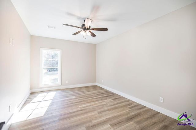 905 Massee LN, Perry, GA 31088