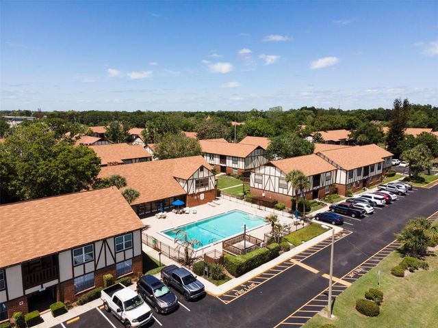 5441 HANSEL AVENUE J15, Orlando, FL 32809