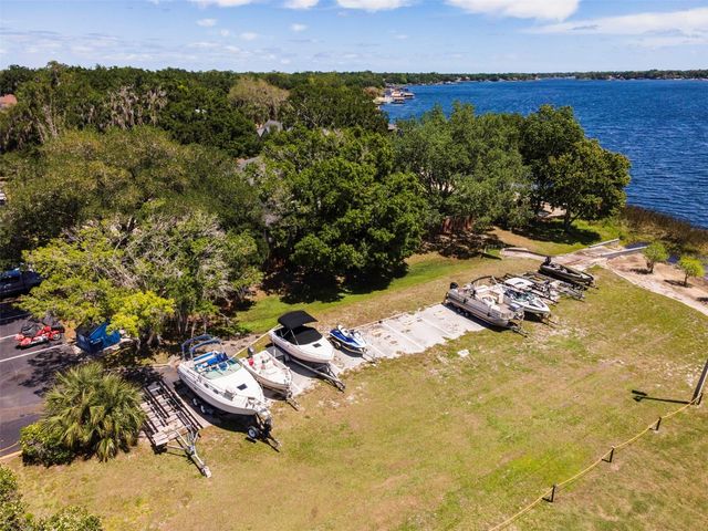 5441 HANSEL AVENUE J15, Orlando, FL 32809