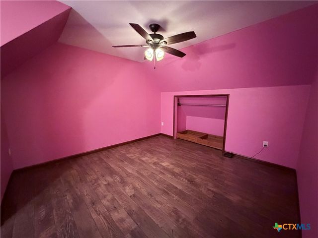 2011 Zint Street, Gonzales, TX 78629