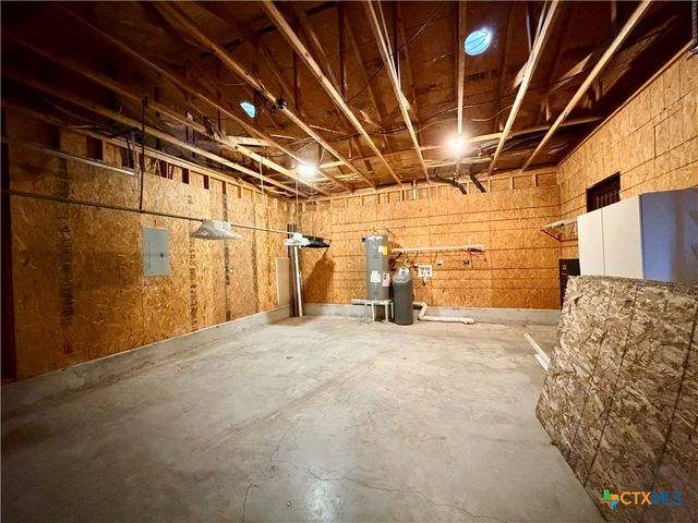 2011 Zint Street, Gonzales, TX 78629