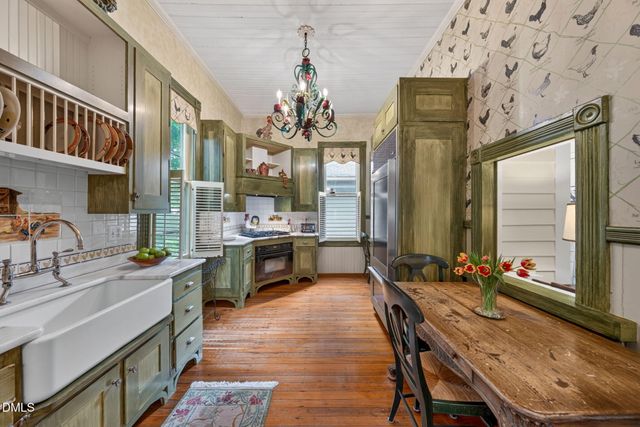 517 N East Street, Raleigh, NC 27604