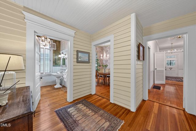 517 N East Street, Raleigh, NC 27604