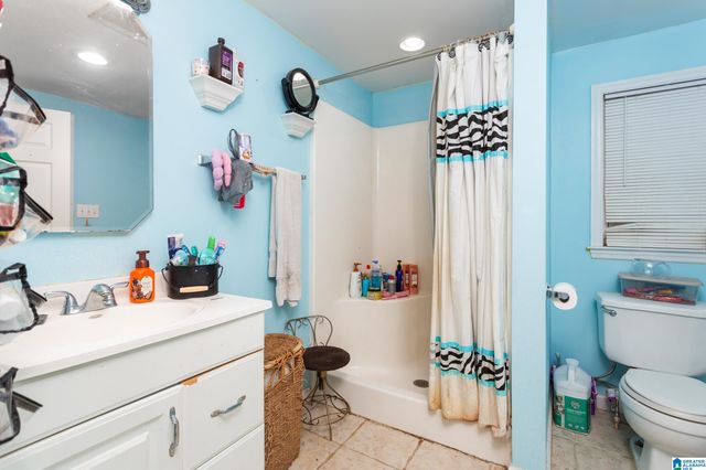 8420 LAWLEY AVENUE, Leeds, AL 35094