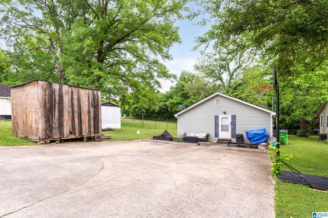 8420 LAWLEY AVENUE, Leeds, AL 35094