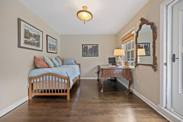 176 Logan Road, New Canaan, CT 06840