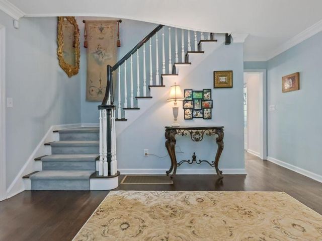 176 Logan Road, New Canaan, CT 06840