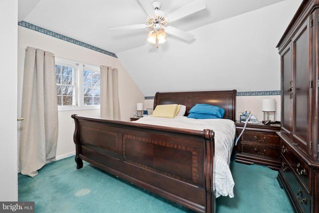 910 MARION AVE, Wilmington, DE 19809